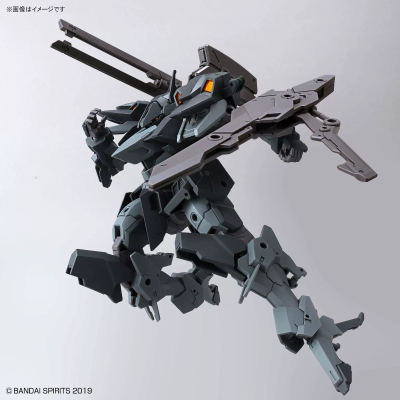 Bandai Original In Stock 30 MI - огляд і ціна Model Kit Waifu